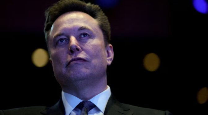 ایلون مسک کا چاند پر اے آئی سیٹلائیٹس فیکٹری قائم کرنیکا منصوبہ