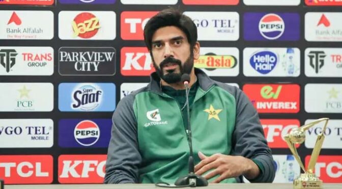 بابر اور شاہین نے بہت میچ جتوائے، ایک میچ اچھا نہیں ہوا تو یہ کھیل کا حصہ ہے: عثمان طارق