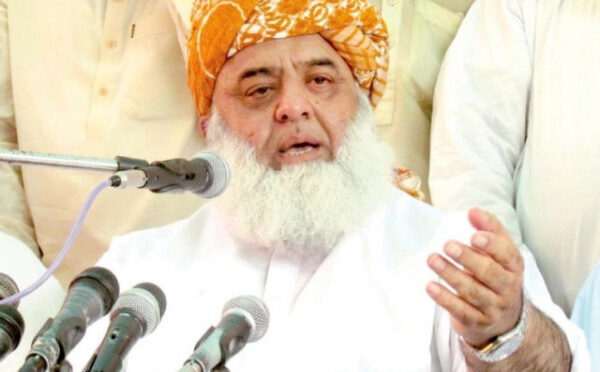 سیکیورٹی کے حوالے سے پاکستان کی افغانستان سے شکایات جائز ہیں، مولانا فضل الرحمان