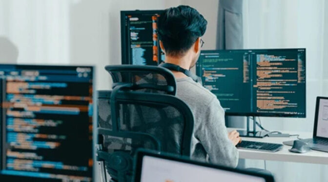 اے آئی ایجنٹس یو اے ای طلبا کیلئے روزگار کے مواقع تلاش میں مددگار