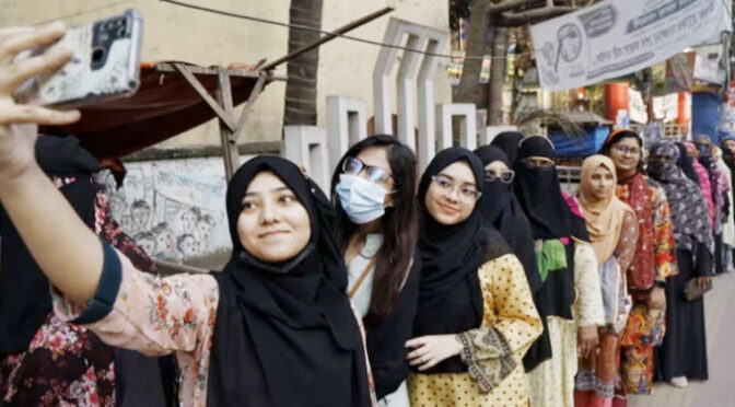 بنگلہ دیش میں عام انتخابات کا میلہ سج گیا، بی این پی اور جماعت اسلامی میں سخت مقابلہ