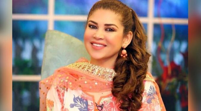 اداکارہ مشی خان کی کرکٹرعماد وسیم کی دوسری شادی پر کڑی تنقید