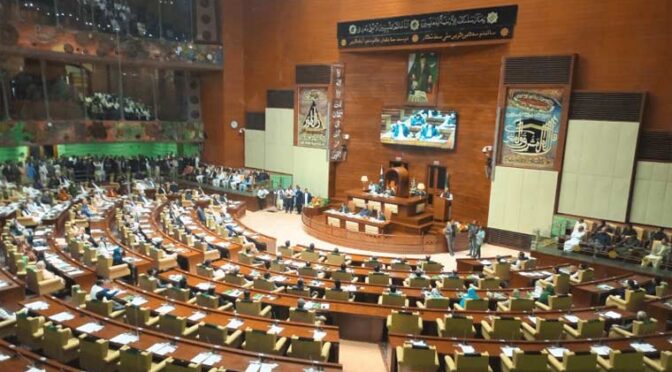 سندھ اسمبلی کا دوسرا پارلیمانی سال مکمل، 500 سوالات کے جوابات نہ مل سکے