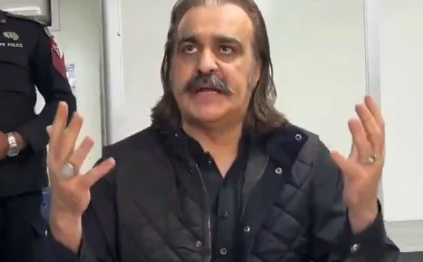 دھرنے کو بڑھا دیا ہے، جب تک مسئلے کا حل نہیں نکلتا تب تک ہم بیٹھے ہیں، علی امین گنڈاپور