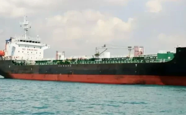 چابہار سے پیچھے ہٹنے کے بعد بھارت کا ایرانی تیل بردار جہازوں پر قبضہ، امریکی دباؤ یا سفارتی حکمت عملی؟