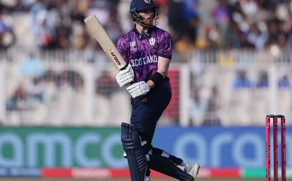 ٹی ٹوئنٹی ورلڈکپ: اسکاٹ لینڈ کا انگلینڈ کو جیت کیلیے 153 رنز کا ہدف
