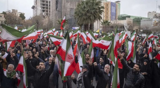 ٹرمپ ایران میں قیادت کی تبدیلی چاہتے ہیں لیکن ان کے پاس بعدکا کوئی منصوبہ نہیں: امریکی میڈیا