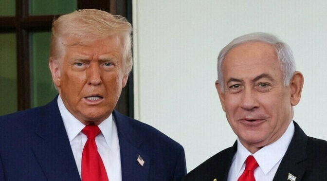 کیا یہ کارروائی امریکی مفاد میں تھی؟ ایران پر حملے کے پس منظر میں امریکا میں ایک نئی سیاسی بحث