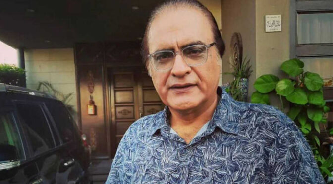 خاتون فین لندن سے فون کرتی اور کہتی بیوی کو چھوڑ کر مجھ سے شادی کرلو، اداکار محمود اسلم کا انکشاف