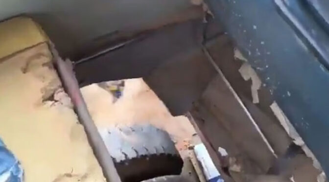 بھارت: سکول بس کا فرش ٹوٹنے سے طالب علم گر کر ہلاک