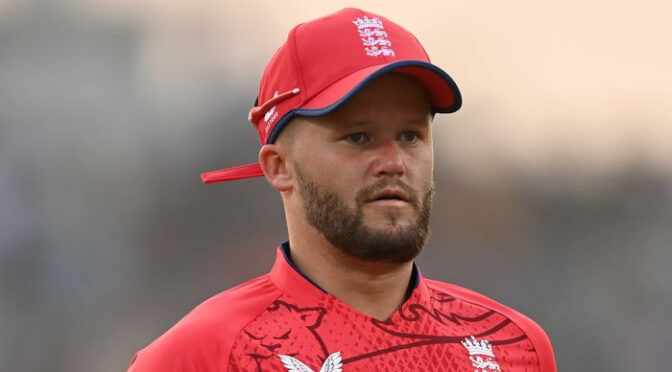 انگلش کرکٹر بین ڈکٹ نے آئی پی ایل سے دستبرداری کا اعلان کردیا