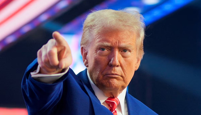 ‘ہم سے خریدو یا آبنائے ہرمز جاکر خود تیل لو، امریکا اب مدد نہیں کرے گا’، ٹرمپ برطانیہ اور فرانس پر برس پڑے