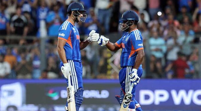 ٹی20 ورلڈکپ: انگلینڈ کو 7 رنز سے شکست دیکر بھارت فائنل میں پہنچ گیا