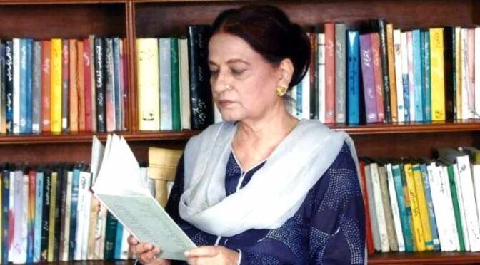 اردو ادب کی نامور شاعرہ، ادیب اور ماہر تعلیم شبنم شکیل کو دنیا چھوڑے 22 برس بیت گئے