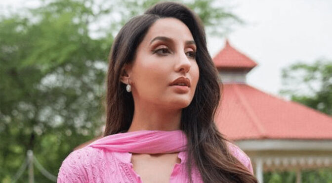 امن کے پیغام پر تنقید: اداکارہ نورا فتحیٰ کا ناقدین کو کرارا جواب