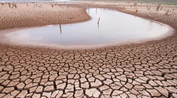 پاکستان میں آبی بحران شدید، پانی کی دستیابی خطرناک حد تک کم ہو گئی