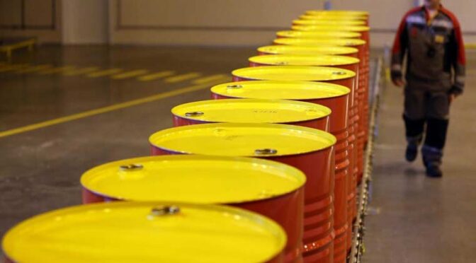 آبنائے ہرمز کی بندش، عالمی منڈی میں تیل 150 ڈالر فی بیرل تک پہنچ سکتا ہے: ماہرین