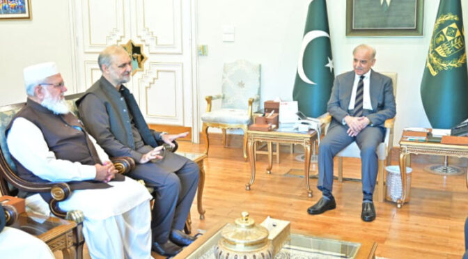 وزیراعظم سے جماعت اسلامی کے وفد کی ملاقات، مشرق وسطی پر اعتماد میں لیا