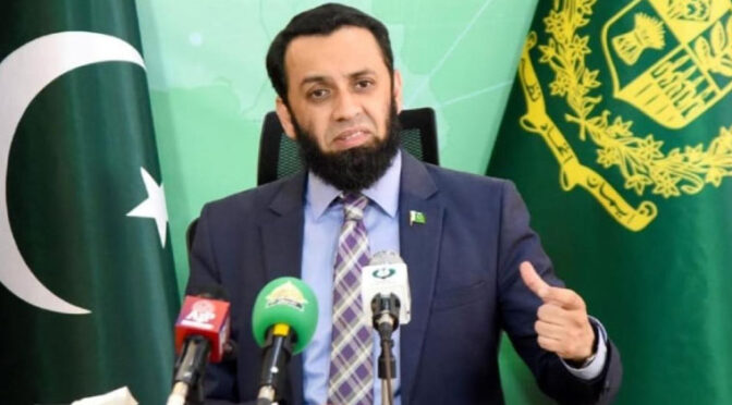 پاکستان نے افغانستان میں کسی شہری علاقے کو نشانہ نہیں بنایا: عطاء تارڑ کی تردید