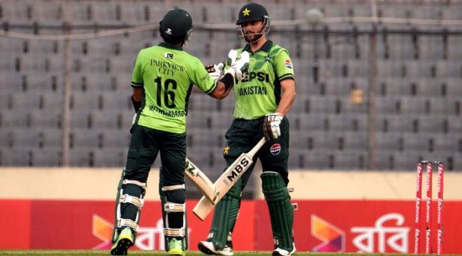 دوسرا ون ڈے: پاکستان  نے بنگلادیش کو جیت کیلئے 275 رنز کا ہدف دیدیا
