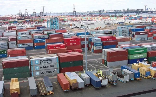 ڈیوٹی و ٹیکس چوری میں کمی کیلیے ایف بی آر میں کارگو ٹریکنگ سسٹم  متعارف