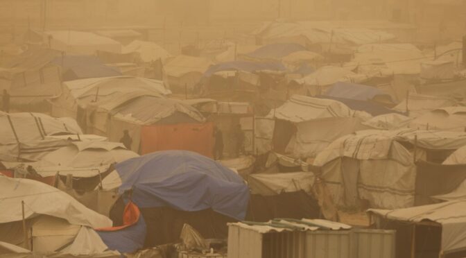 اسرائیلی حملے،غزہ میں  2بچوں،حاملہ خاتون سمیت 13 افرادجاں بحق