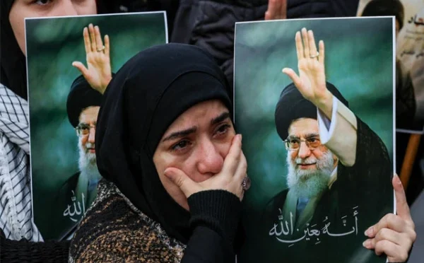 آیت اللہ خامنہ ای کی نماز جنازہ اور تدفین ایک بار پھر ملتوی