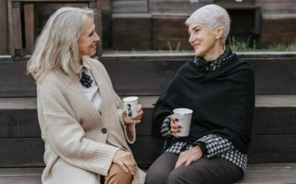 طویل اور صحت مند زندگی کا راز کیا ہے؟ 97 سالہ ڈاکٹر کے مفید مشورے