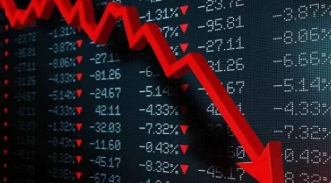 سٹاک مارکیٹ میں مندی کے اثرات نمایاں،گزشتہ ہفتے 100 انڈیکس میں 1,033 پوائنٹس کی کمی