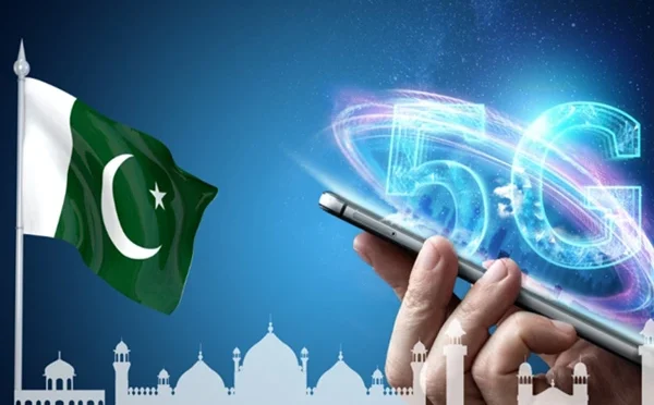 وفاقی حکومت کا کل سے ملک میں 5  جی سیپیکٹرم کی نیلامی شروع کرنے کا اعلان