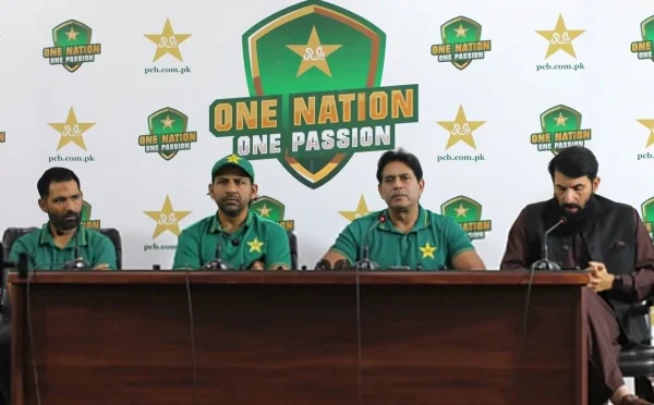 ٹیم کا انتخاب کوئی ایک شخص اکیلے نہیں کرتا:عاقب جاوید