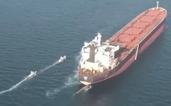 مودی کی دوغلی پالیسی، ایران  کابھارت جانےوالے مال بردار جہازپرحملہ