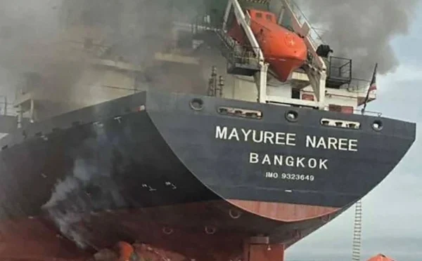 آبنائے ہرمز میں جہازوں پر حملے جاری،صورتحال انتہائی کشیدہ