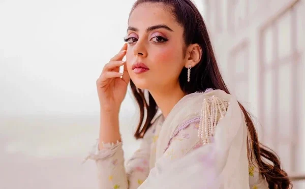 شوبز میں آنے پر والد نے ایک سال تک بات نہیں کی، یشما گل کا انکشاف