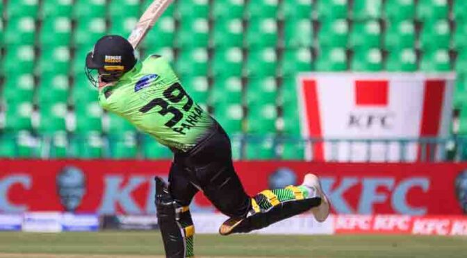 فخر زمان کا بیٹ آگ بن گیا، دھواں دار سنچری