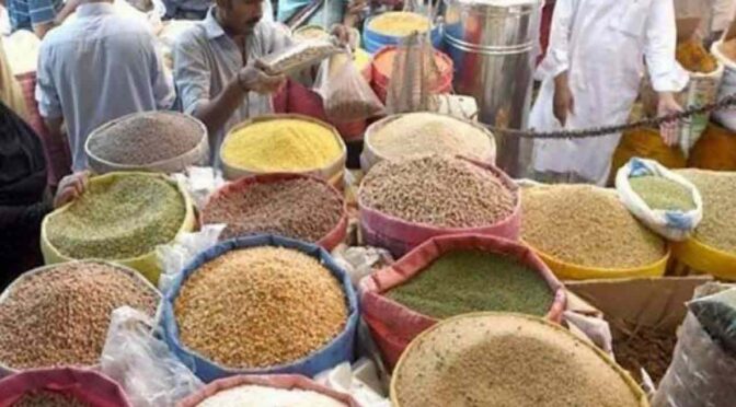 شہرکی خبریں گرانفروشوں کیخلاف آپریشن،26 افراد کو حراست میں لے لیا