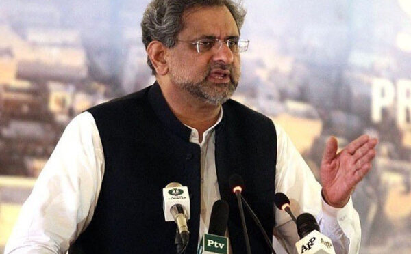 پیٹرولیم مصنوعات کی قیمتوں پر حکومتی پالیسی بالکل غلط ہے، شاہد خاقان