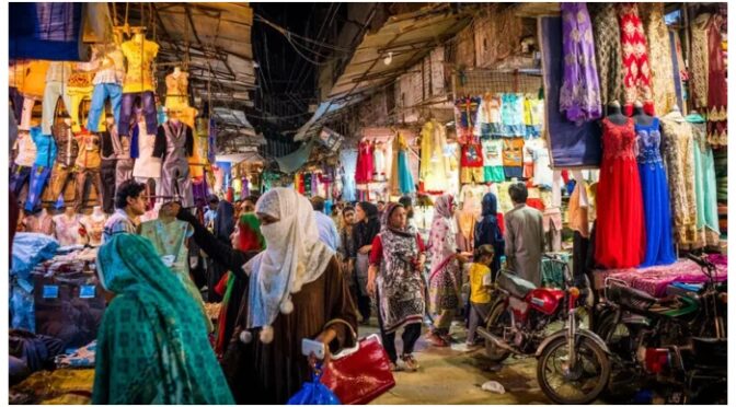 پنجاب میں کفایت شعاری اقدامات نافذ، مالز رات 8 اور ریسٹورنٹس 10 بجے بند ہونگے