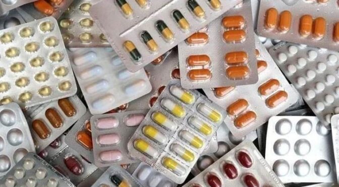 آن لائن ادویات فروخت کرنے والی دو سے تین ویب سائٹس کو نوٹسز جاری