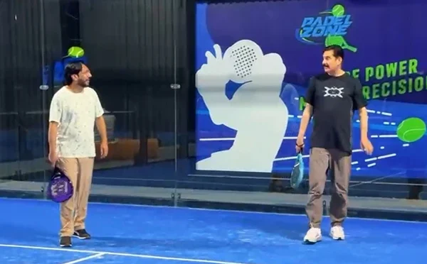 گورنر پنجاب اور گورنر خیبرپختونخوا کے درمیان پیڈل ٹینس کا دلچسپ مقابلہ