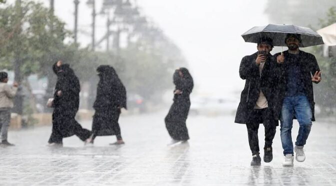 جمعہ تک گرج چمک کے ساتھ بارشیں ہی بارشیں،ہنگامی الرٹ جاری