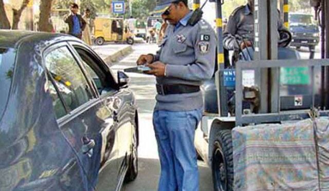 لاہور: ٹریفک ڈسپلن  بارےایک ہفتے تک آگاہی دینے کے بعد کریک ڈاؤن کا فیصلہ