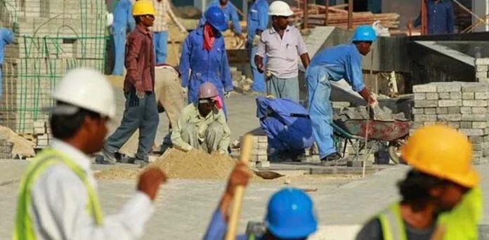 عمان کے لیبر قوانین کے حوالے سے اہم خبر آگئی