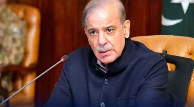 ملک میں الیکٹرک وہیکلز کے فروغ میں تیزی لانے کیلئے جاری اقدامات میں تیزی لائی جائے، وزیراعظم