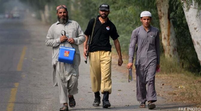 ہنگو میں انسداد پولیو ٹیم پرفائرنگ، ایک اہلکار شہید اور چار زخمی ہوگئے