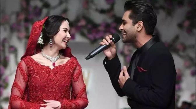 تفریح کنسرٹ میں عاصم اظہر کے ہانیہ عامر کا ہاتھ تھامنے کی ویڈیو وائرل