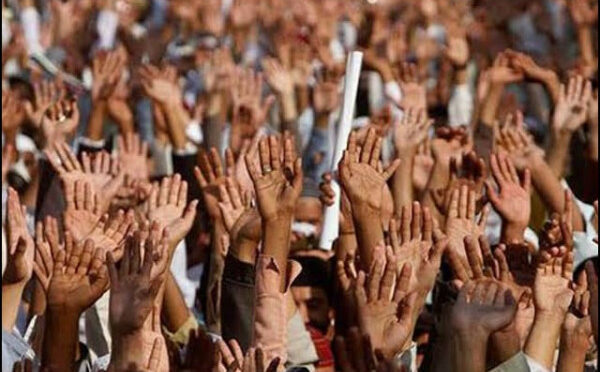 مہنگا پٹرول، جنگی بحران، لاک ڈاؤن نما پابندیاں اور عوام کی خاموش چیخ