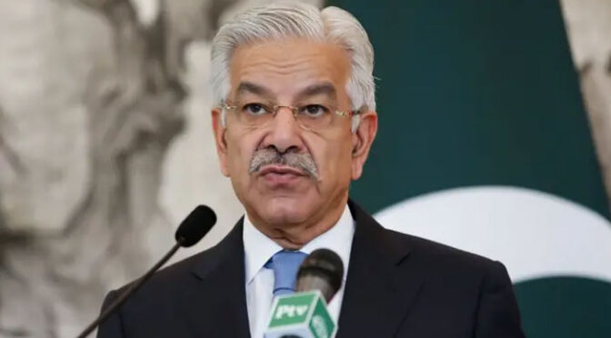 بھارت افغانستان کے ذریعے پراکسی وارکر رہا ہے، خواجہ آصف