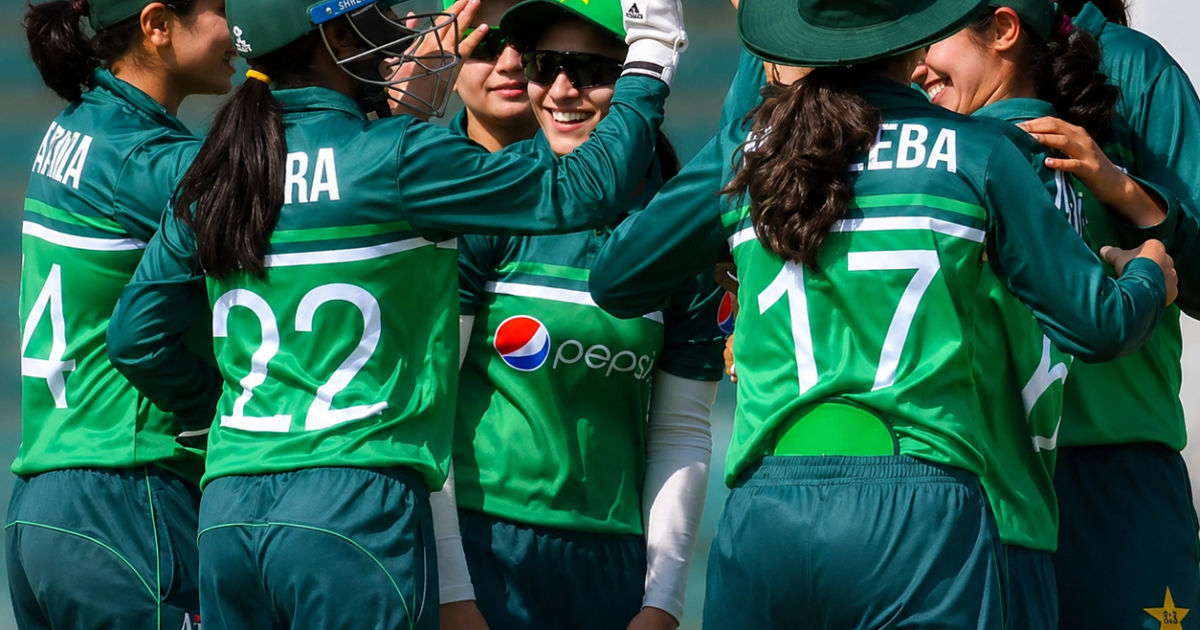 دوسرا ون ڈے پاکستان ویمنز ٹیم نے زمبابوے کیخلاف اپنی تاریخ کی سب سے بڑی فتح حاصل کرلی