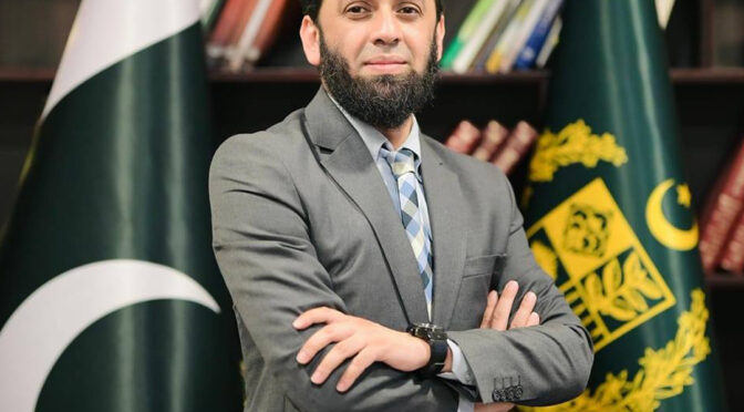معرکہ حق بیانیا کی جنگ میں پاکستانی میڈیا کا شکر گزار ہوں: عطاء تارڑ